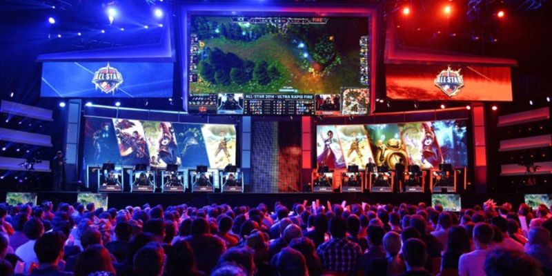 Bạn được những gì khi lựa chọn học viện e-sports?